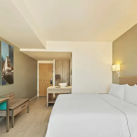 Fiesta Inn Express Ciudad De Mexico Forum Buenavista
